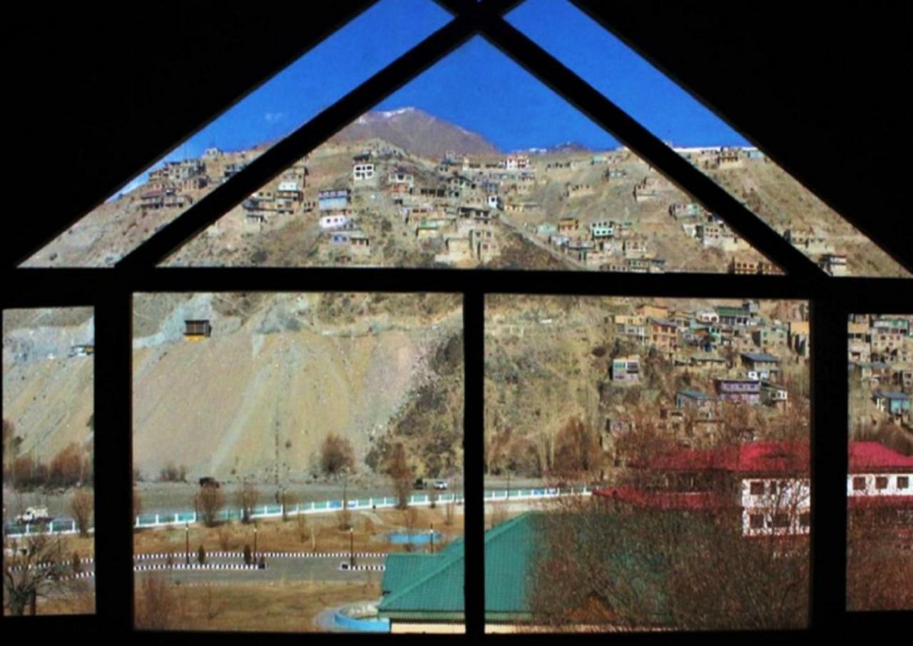 Hotel Kargil Heights Exterior photo